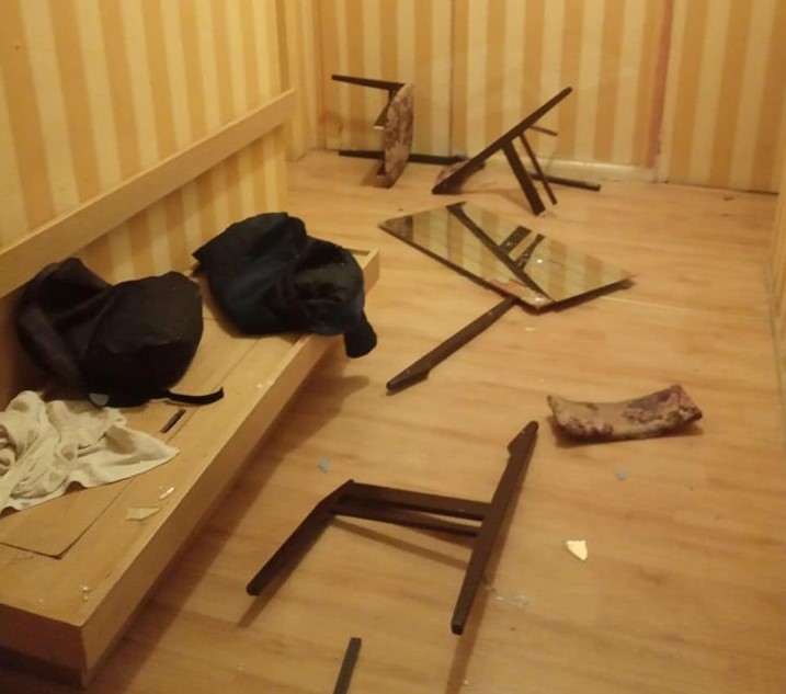 Женщина, чью квартиру «разнесли» запорожские подростки, отказалась писать заявление в полицию