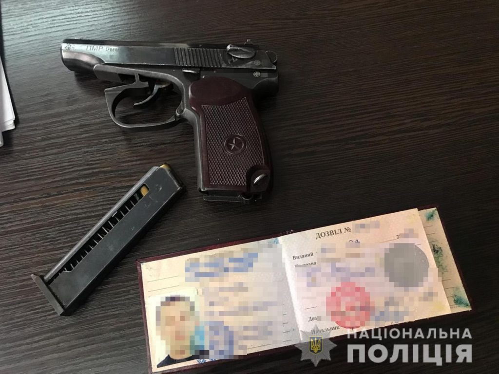 В Запорожской области мужчина во время ссоры подстрелил своего товарища