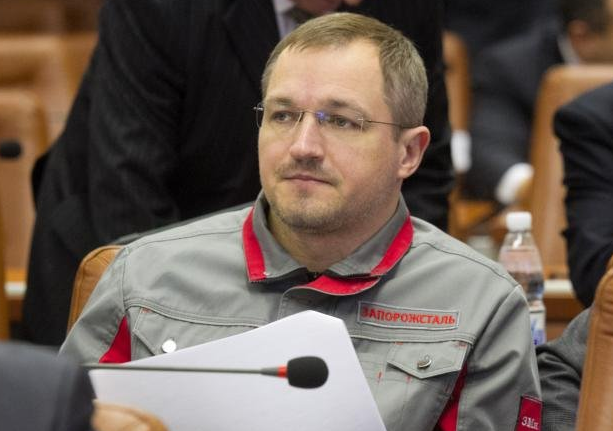 Запорожский горсовет «подарил» фирме Божко 4000 «квадратов» коммунальных складов