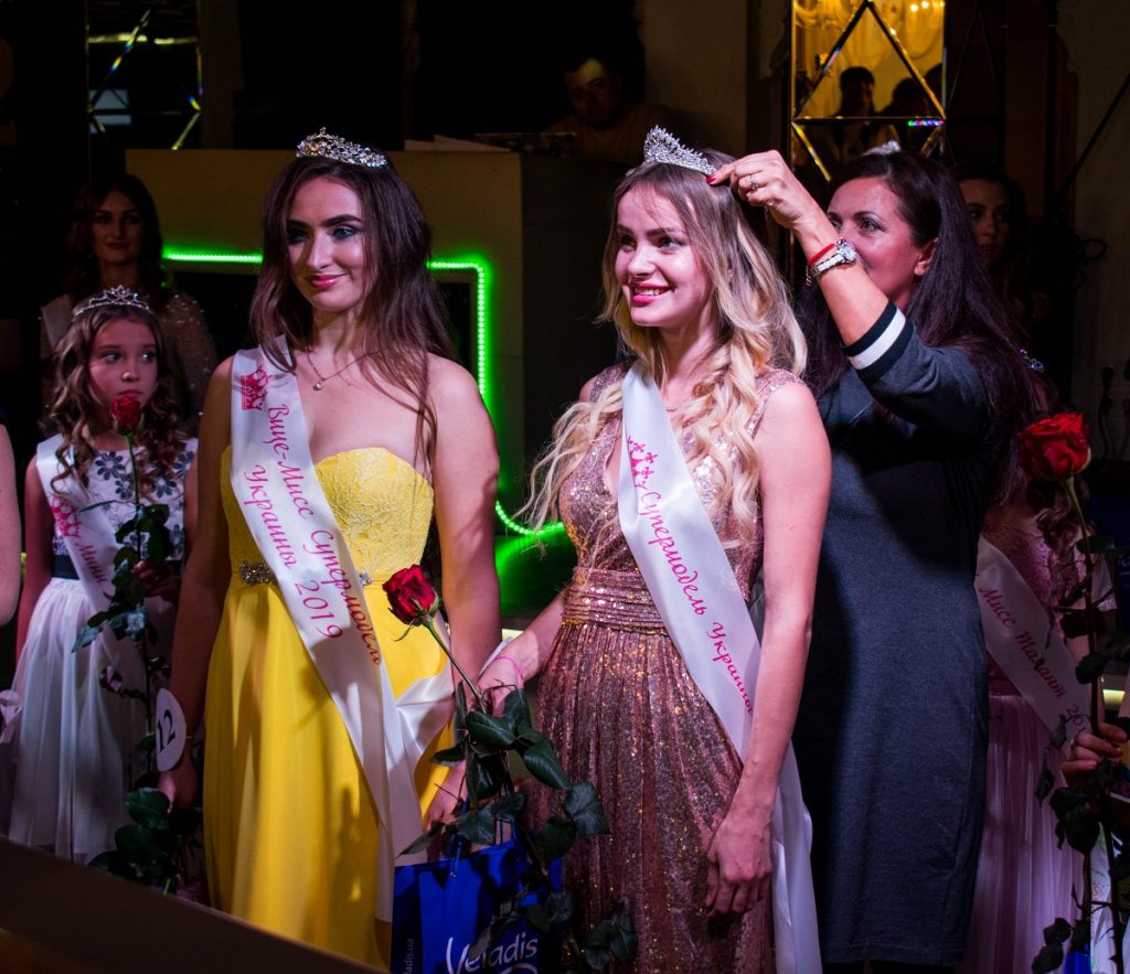 В Запорожье прошел конкурс красоты Супермодель Украины (ФОТОРЕПОРТАЖ)