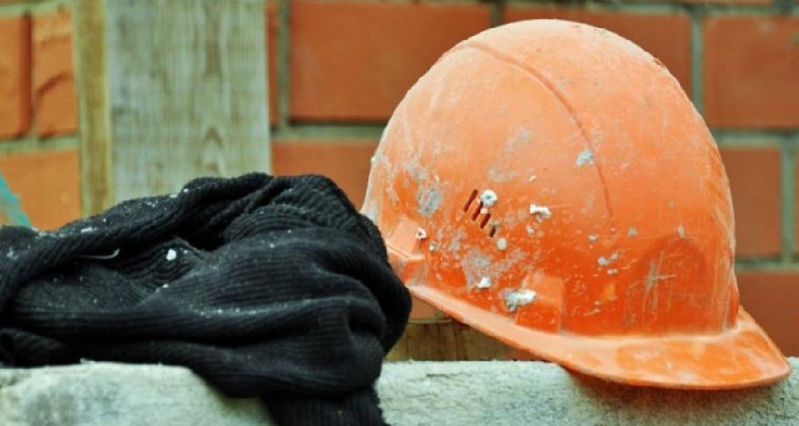 Сорвался с 8 этажа: в Запорожской области умер строитель