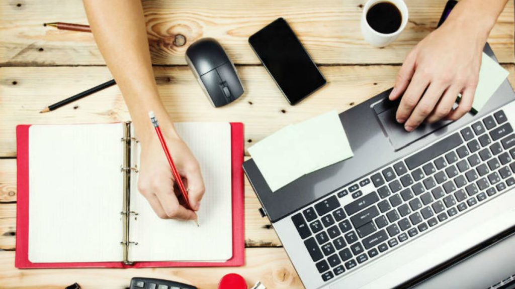 В какие субботы января украинцы будут работать