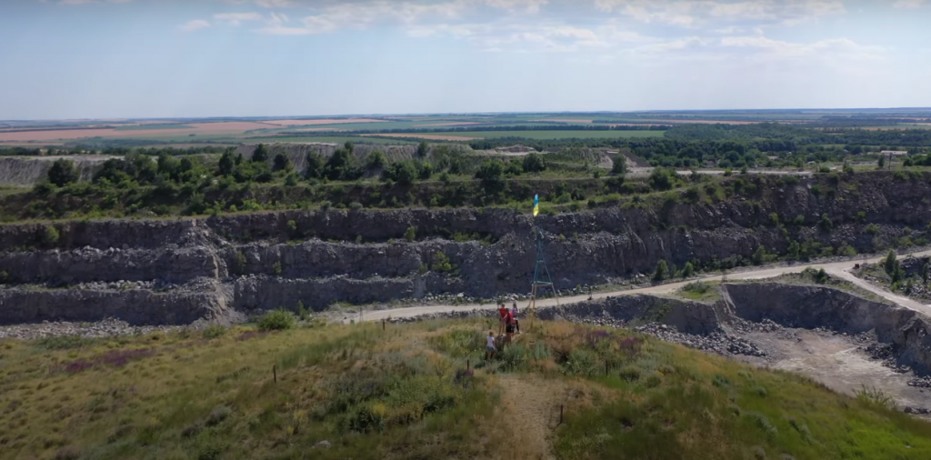 Как выглядит самая высокая точка Запорожской области с высоты птичьего полета (ВИДЕО)