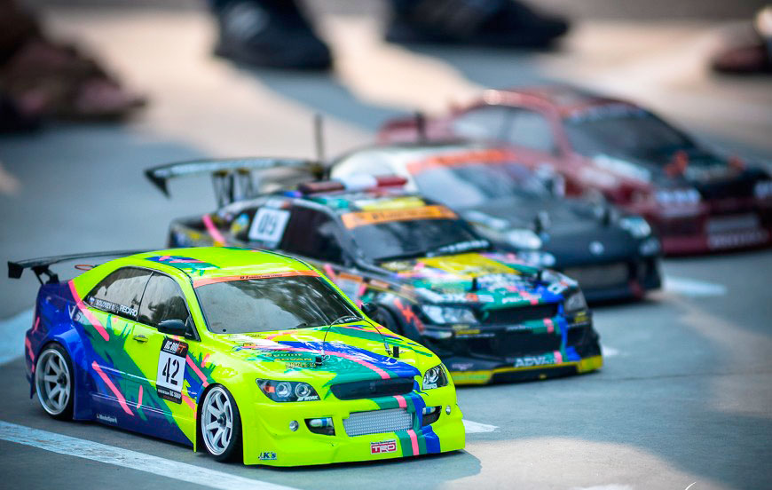 Как научиться дрифтовать машинкой на радиоуправлении