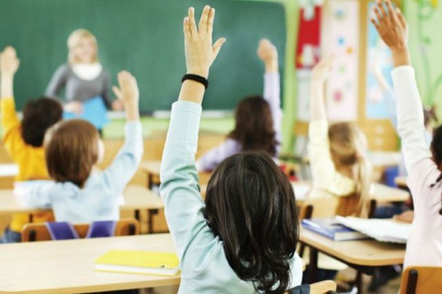 «Дети пойдут в школы»: мэр Ивано-Франковска заявил о неповиновении правительству