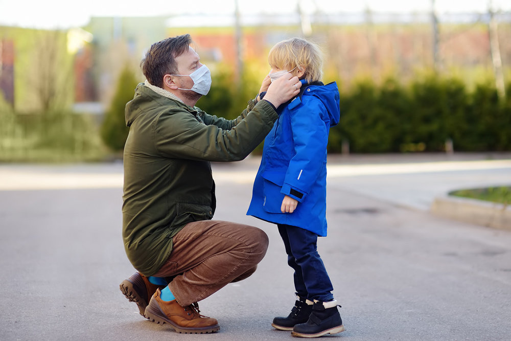 Сколько масок нужно школьникам Запорожья на одну неделю