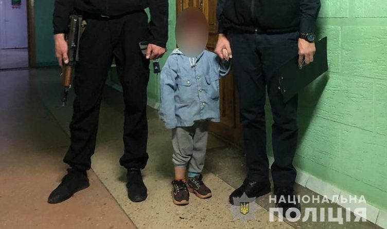 В Запорожской области пропал 3-летний малыш, а родители ничего не заметили