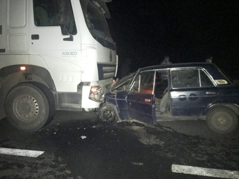 Из «смятого» авто спасатели доставали людей: подробности ДТП в Запорожской области (ФОТО)