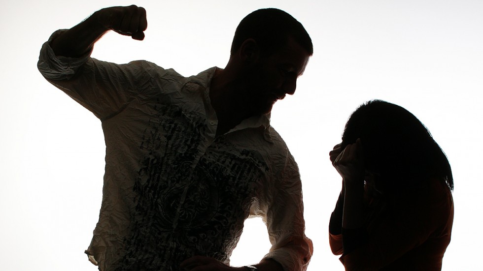 Суд «охладил пыл» жителя Запорожской области, который угрожал родным расправой