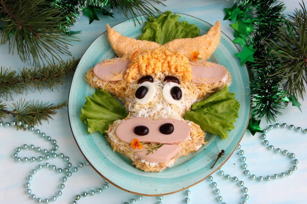 Новогодний стол 2021: какие блюда должны быть и что запрещено