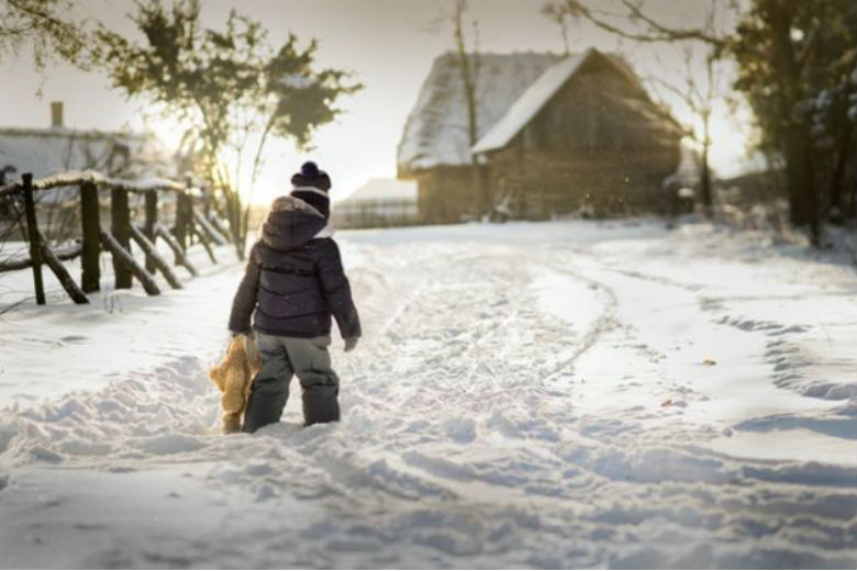 Ребенок ночью пошел искать маму и замерз в камышах: ЧП в Кировоградской области