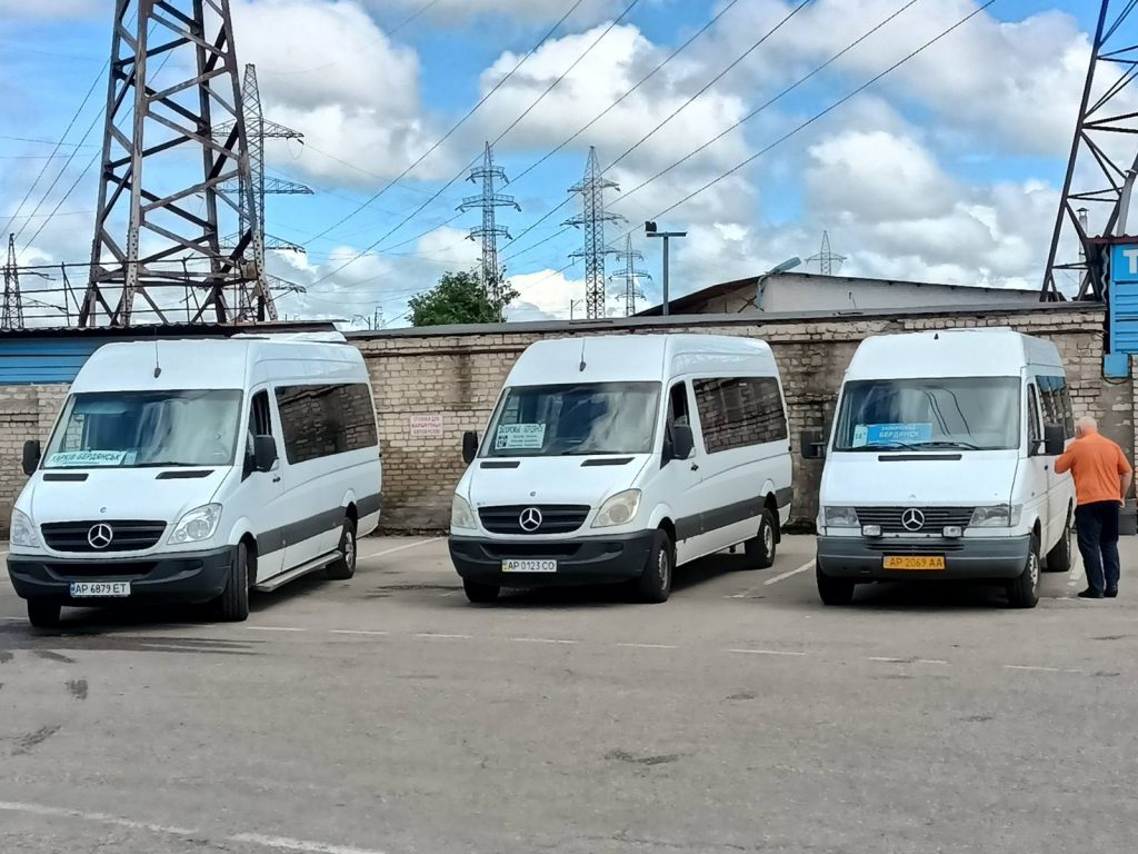 Как уехать из Запорожья на курорты Азовского моря : расписание маршруток и цены на билеты