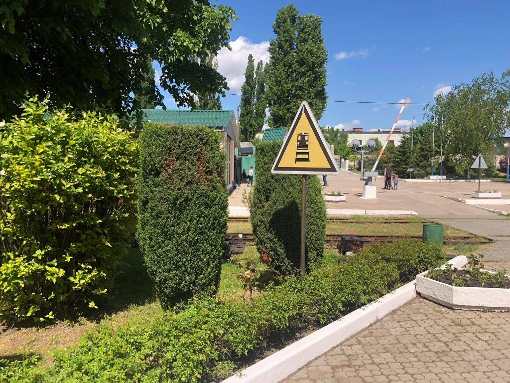 С завтрашнего дня на Запорожской детской железной дороге запускают поезда: новые ЦЕНЫ