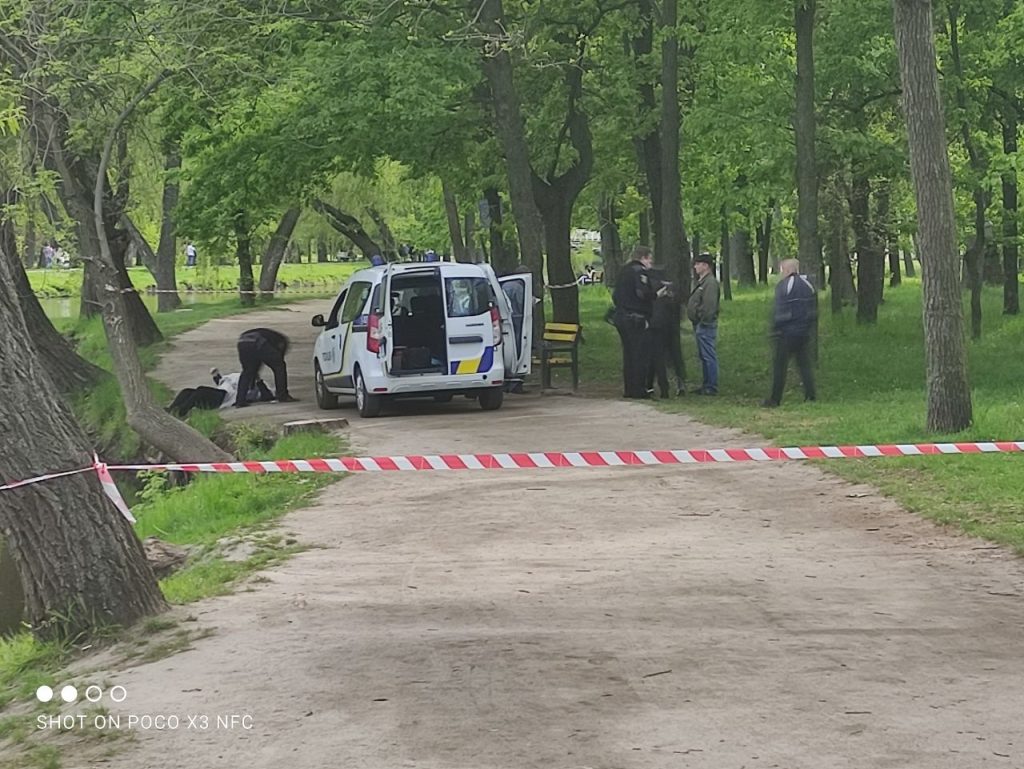 В запорожской «Дубовке» из реки вытащили труп мужчины: комментарий полиции (ФОТО)