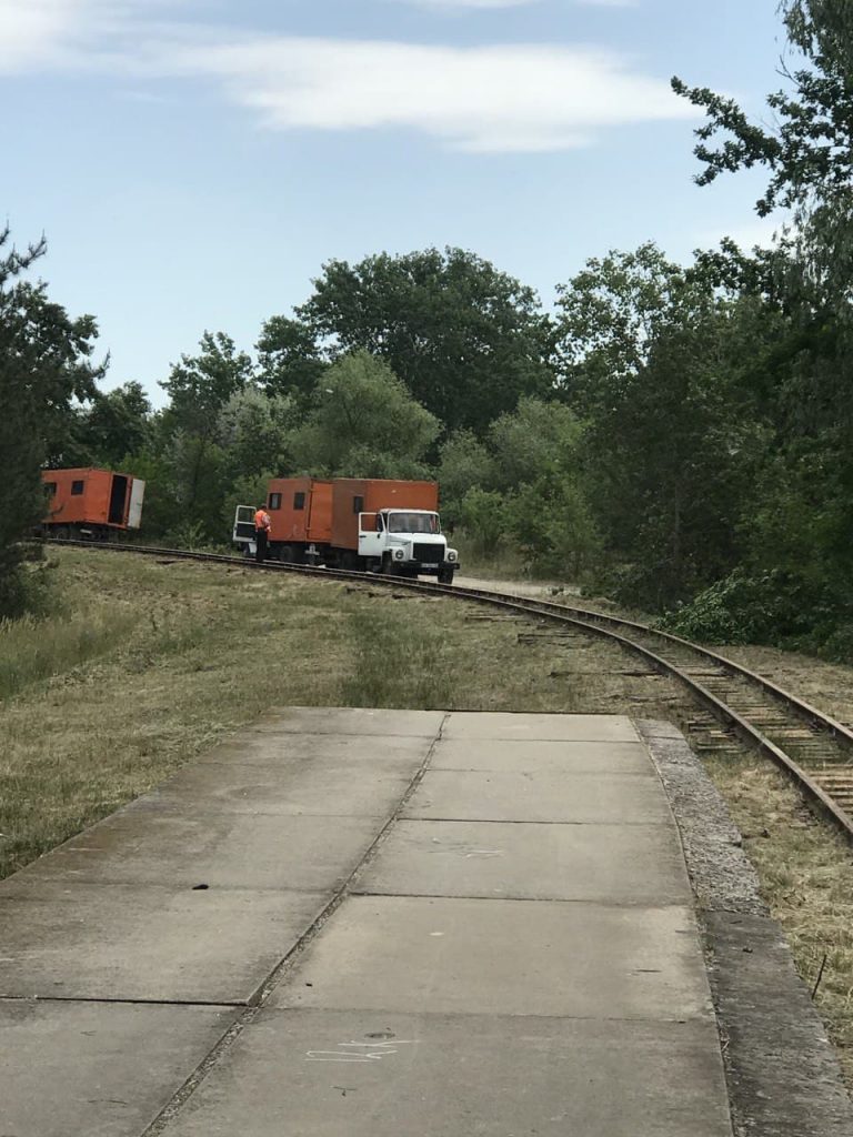 Пути Запорожской ДЖД растащили на металлолом (ФОТО)