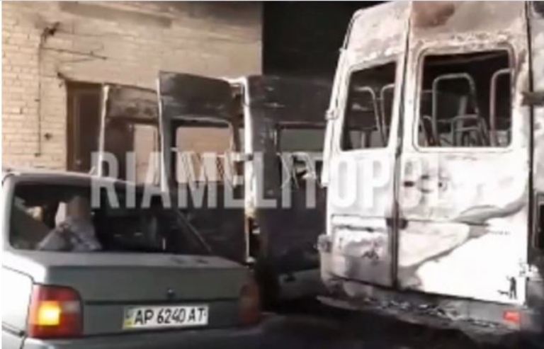 В Запорожской области сгорели две маршрутки (ВИДЕО)