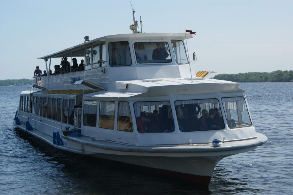 В Запорожье запускают катера на дачи: названа дата и маршруты