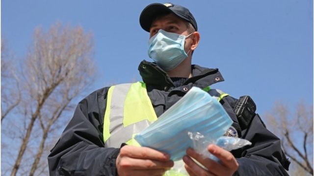 Сотни штрафов за неделю: около 470 запорожцев оштрафовали за отсутствие маски