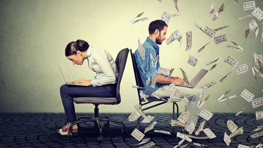 У кого больше: как отличаются зарплаты женщин и мужчин по отраслям в Запорожской области