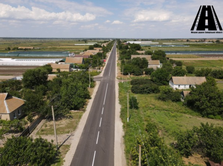 Как выглядят обновленные сельские дороги под Мелитополем (ВИДЕО)