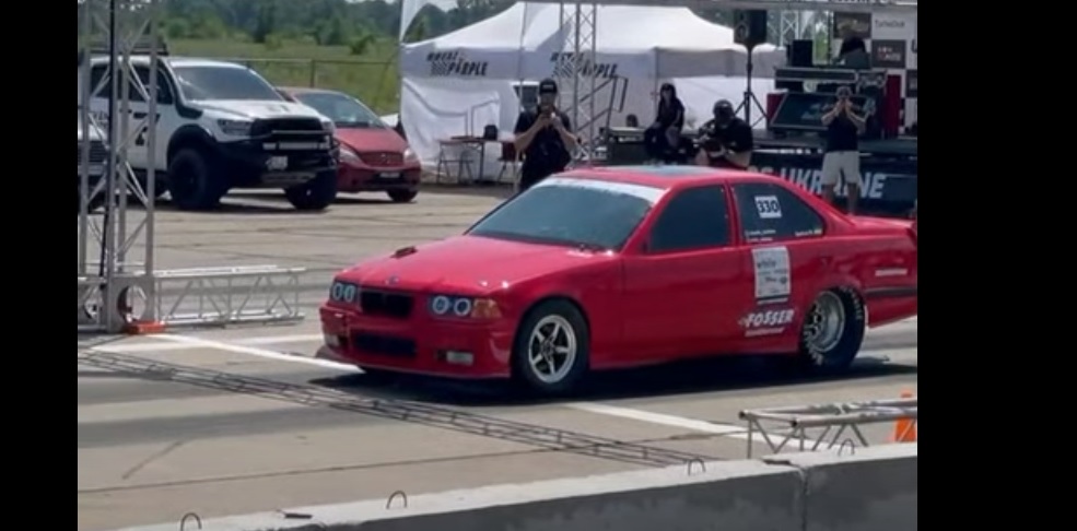 Под Запорожьем авто перевернулось 15 раз (ВИДЕО)