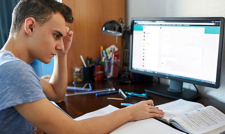 В МОН сделали прогноз по дистанционке для школьников с 1 сентября