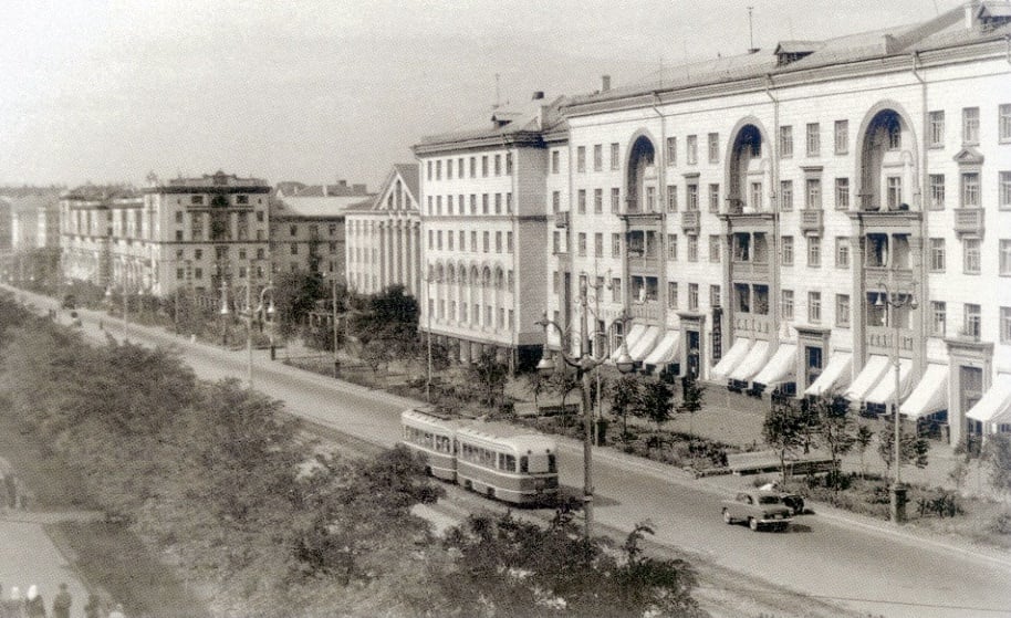 Краевед показал Запорожье без «дизайн-кодов» и рекламных вывесок (ФОТО)
