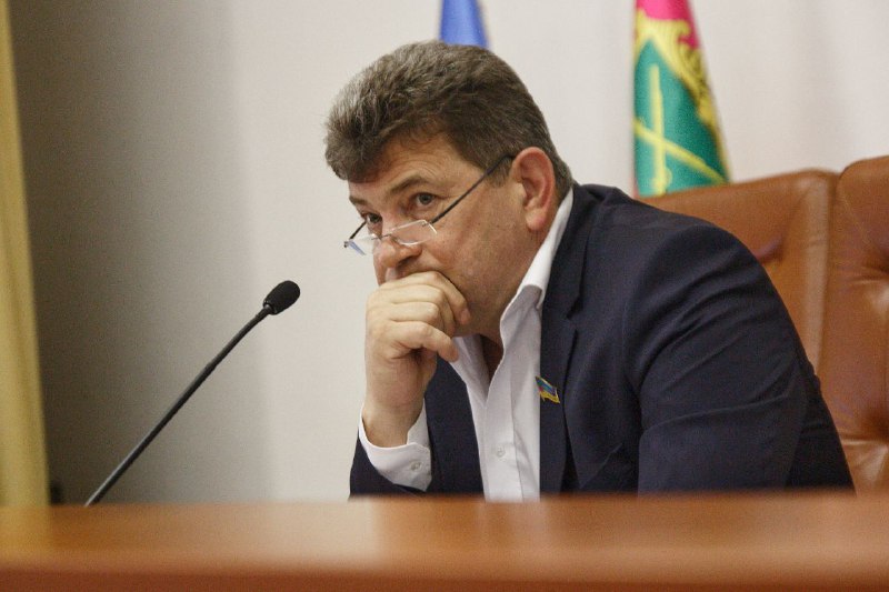 Буряк придумал, как «заманить» депутатов на следующую сессию Запорожского горсовета