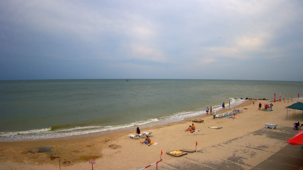 В Кирилловке разбушевалось море (ФОТО)