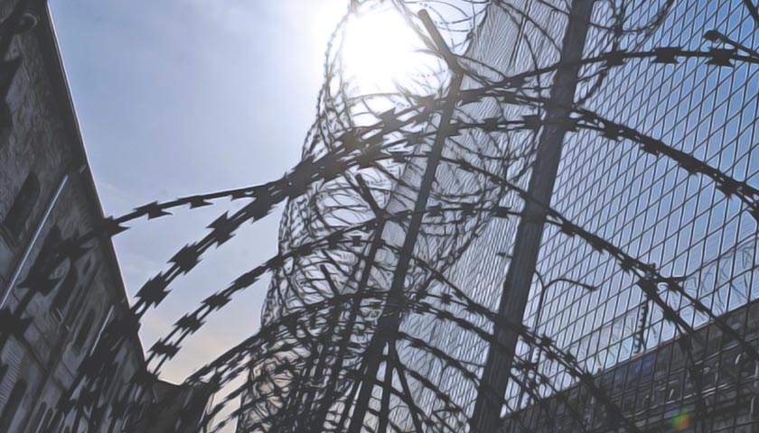 Стало известно, сколько в Украине осуждённых к пожизненному заключению