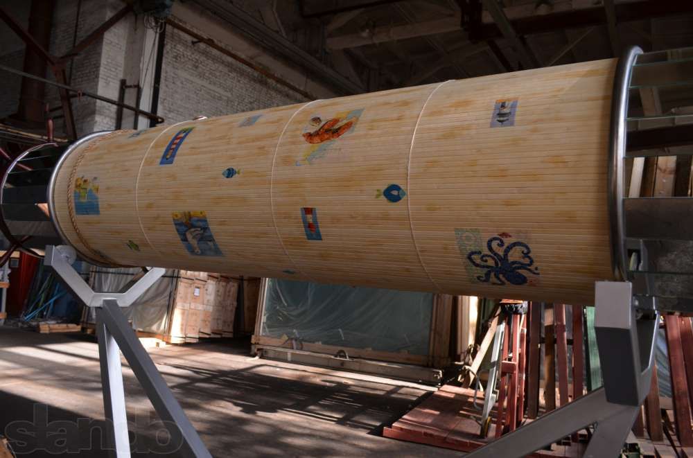 В Запорожье продают уникальный аттракцион «калейдоскоп», о котором знают даже в США (ФОТО)