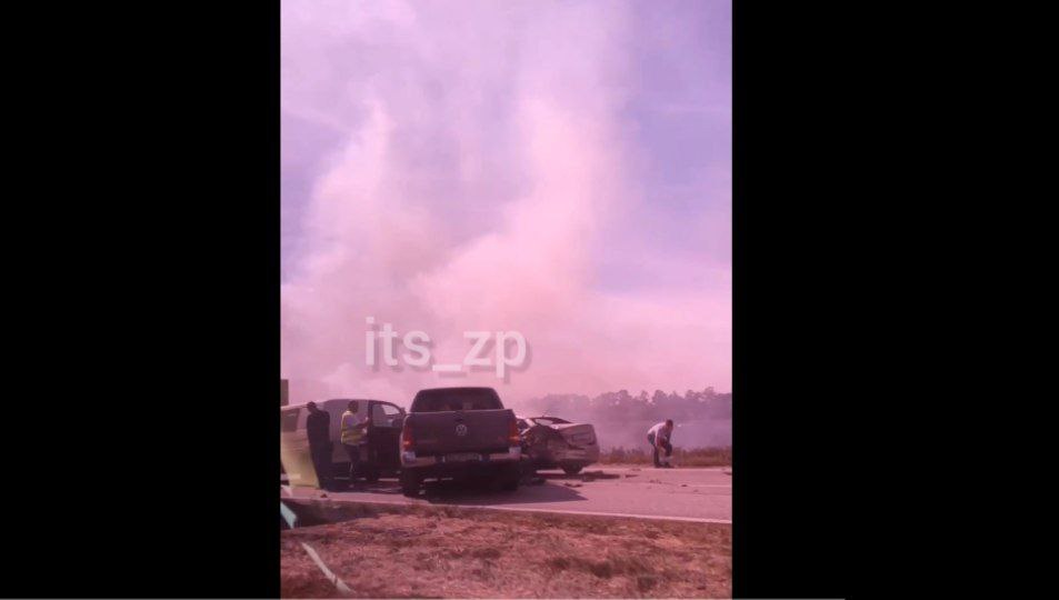 На трассе Запорожье-Днепр  столкнулись пять авто (ВИДЕО)