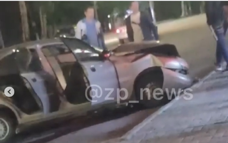 Момент ДТП в центре Запорожья попал на ВИДЕО