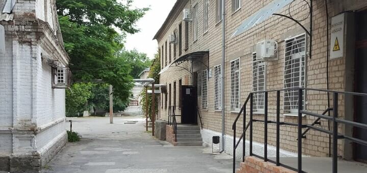 В Запорожской области сотрудникам онкодиспансера не платят зарплату с 15 августа