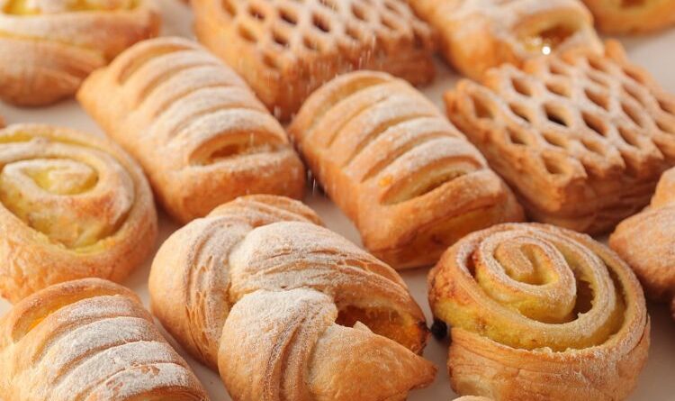 В сети супермаркетов «АТБ» нашли опасную выпечку: назван производитель