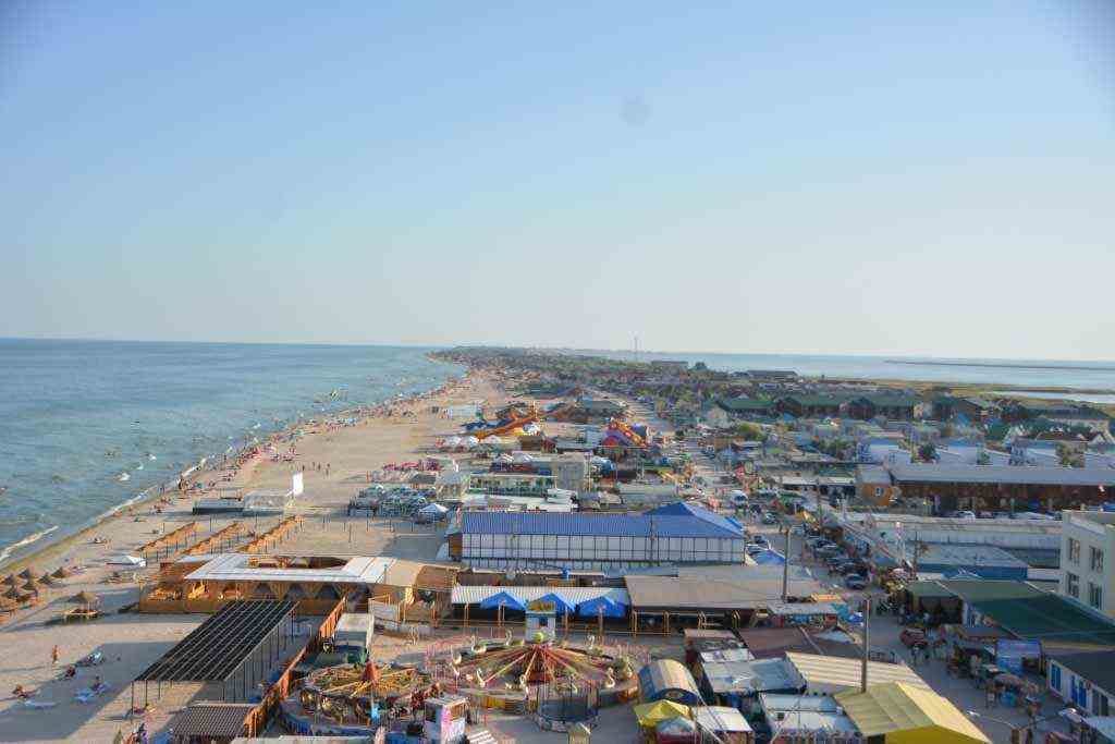 В Кирилловке снесут незаконно построенный коттеджный комплекс