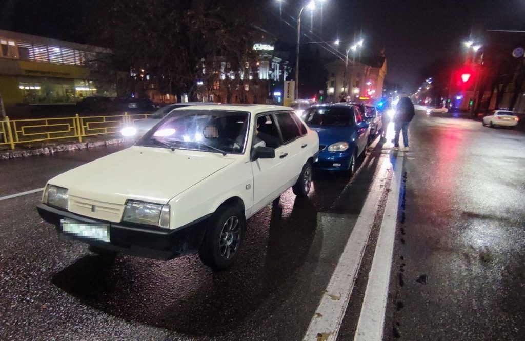 В центре Запорожья 5 авто попали в ДТП (ФОТО)