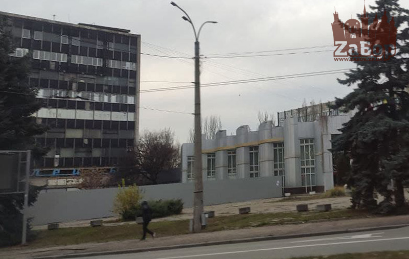 В Запорожье начали реконструкцию Дома быта «Юбилейного»: что известно