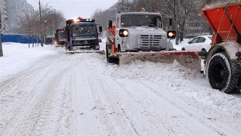 В мэрии Запорожья назвали количество техники и сотрудников, которые сейчас работают на улицах
