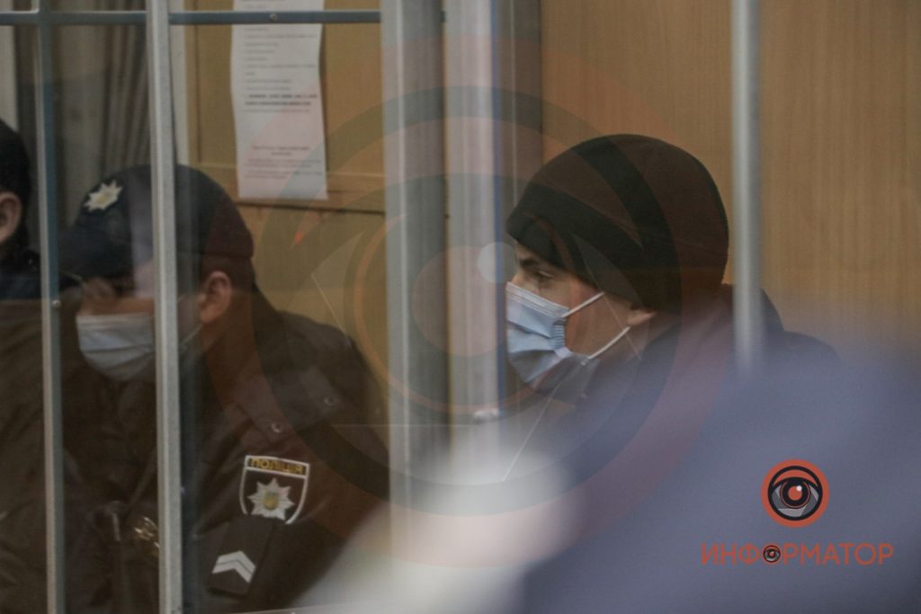 Расстрелявший 5 человек солдат признал свою вину на суде в Днепре: какое наказание его ждет