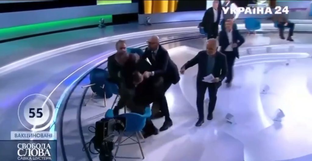 Бутусов и Шуфрич устроили драку в прямом эфире «Свободы слова» Савика Шустера (ВИДЕО)
