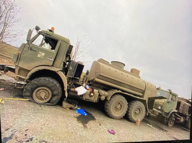 В Запорожской области женщины голыми руками обезвредили технику врага (ФОТО)