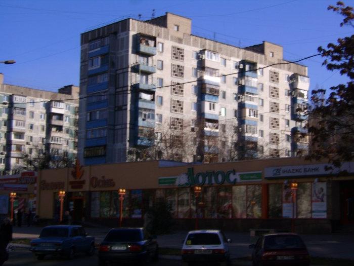 В Запорожье из-за проведения аварийных работ обесточены 6 многоквартирных домов