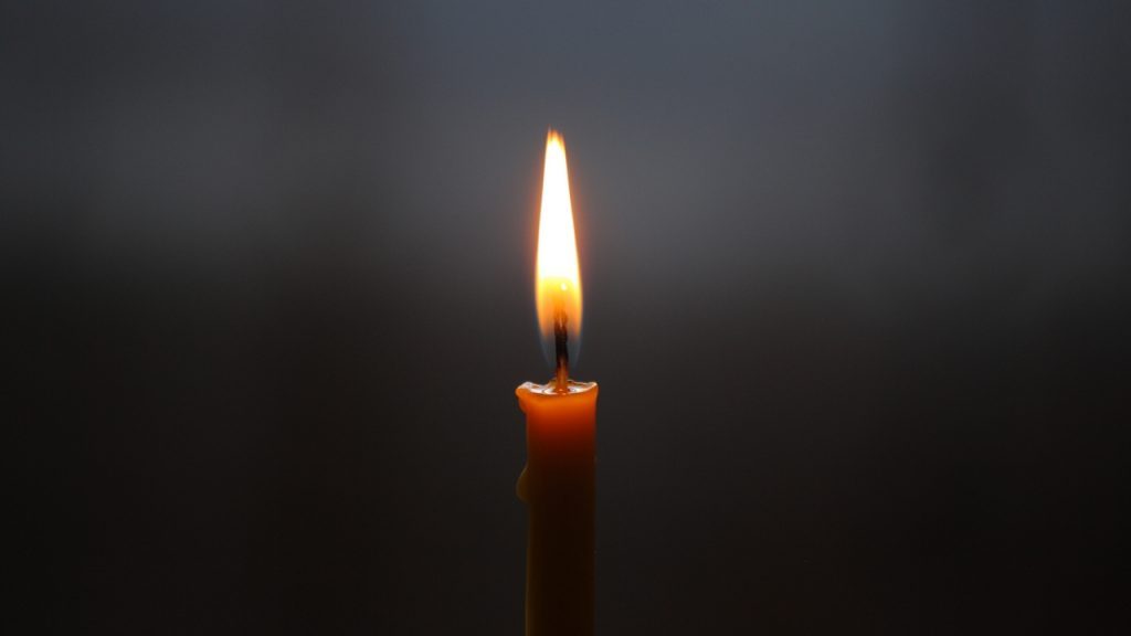 Померла відома українська акторка та телеведуча