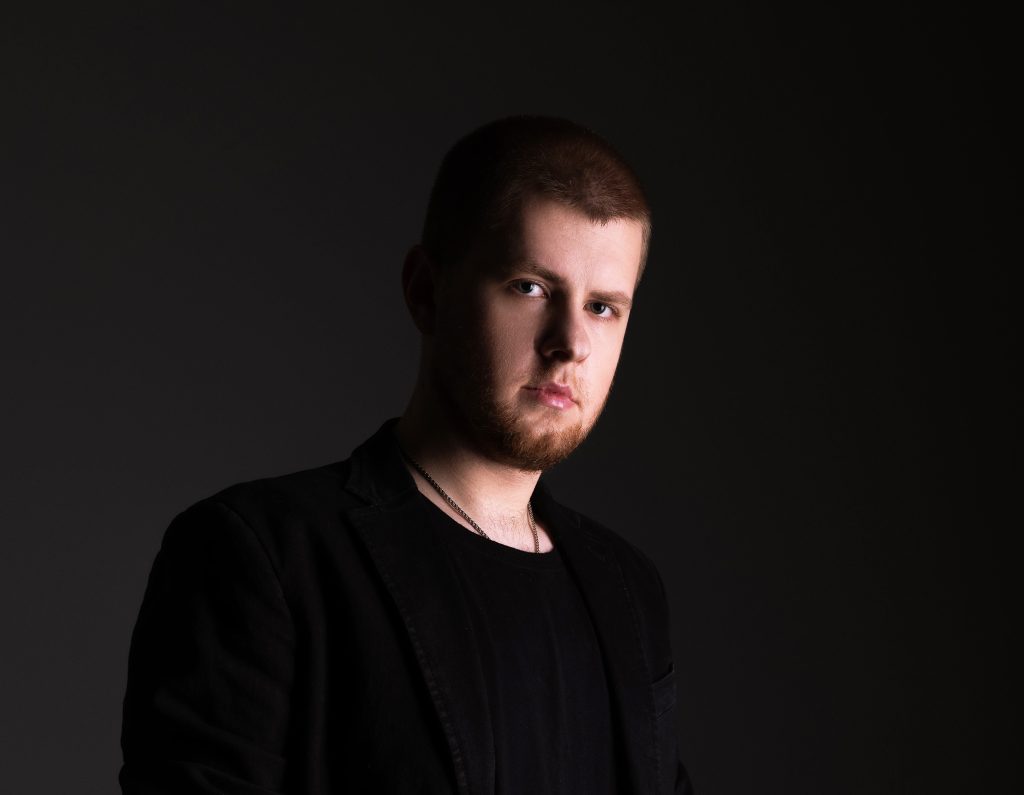 Музикант із Запоріжжя Олександр Коваль випустив свою дебютну рок-пісню «Лотерея»