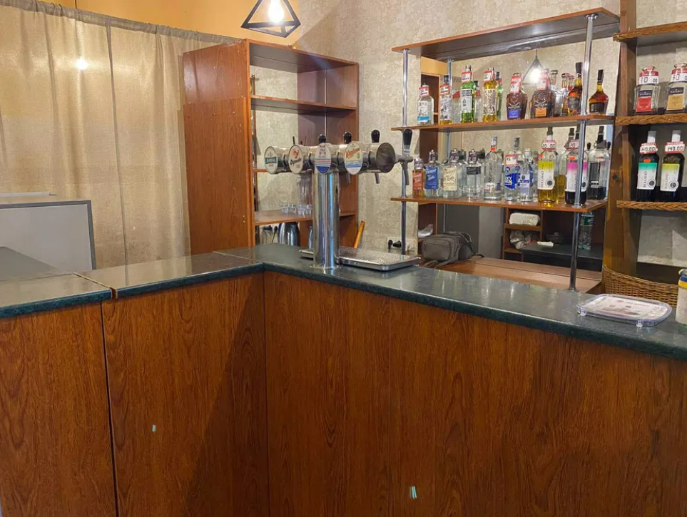 У Запоріжжі виставили на продаж кафе за 120 тисяч гривень: як воно виглядає (ФОТО)