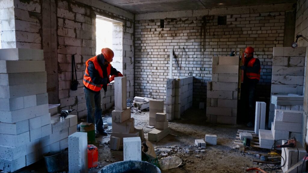 У Запоріжжі стартувала відбудова ще 3-х багатоповерхівок