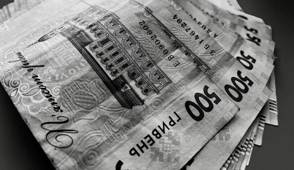 Уряд у декілька разів збільшив допомогу для дітей загиблих захисників: названі нові суми