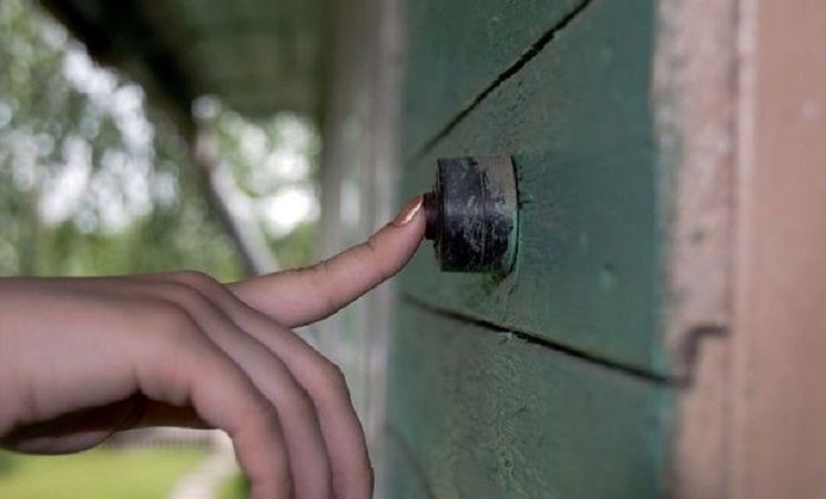 У Запоріжжі шахрайка від імені водоканалу робить поквартирний обхід