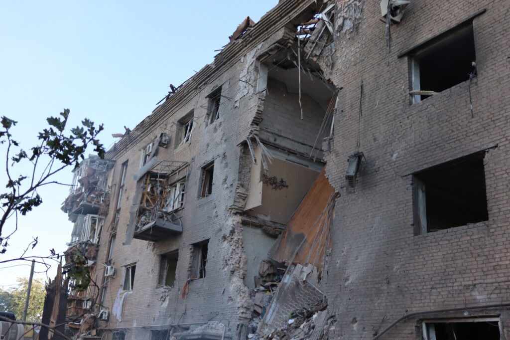 Пошкоджений КАБами будинок в Олександрівському районі відновлять